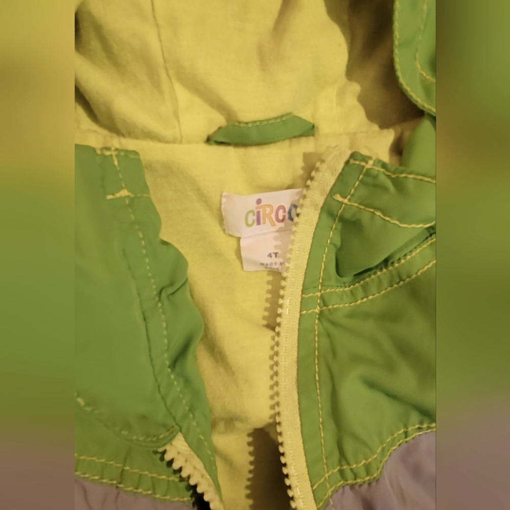 5/$14 Circo Jacket 4T - Picture 3 of 6